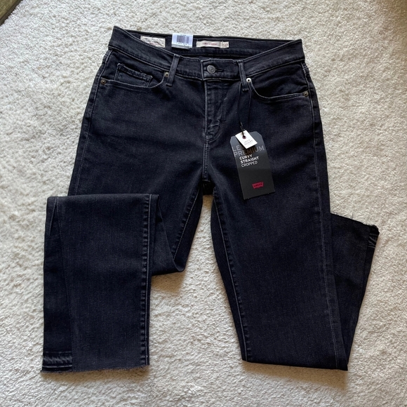 Levi's Denim - NWT Levi's Premium Curvy Straight Cropped Women's Jeans Size 29/27